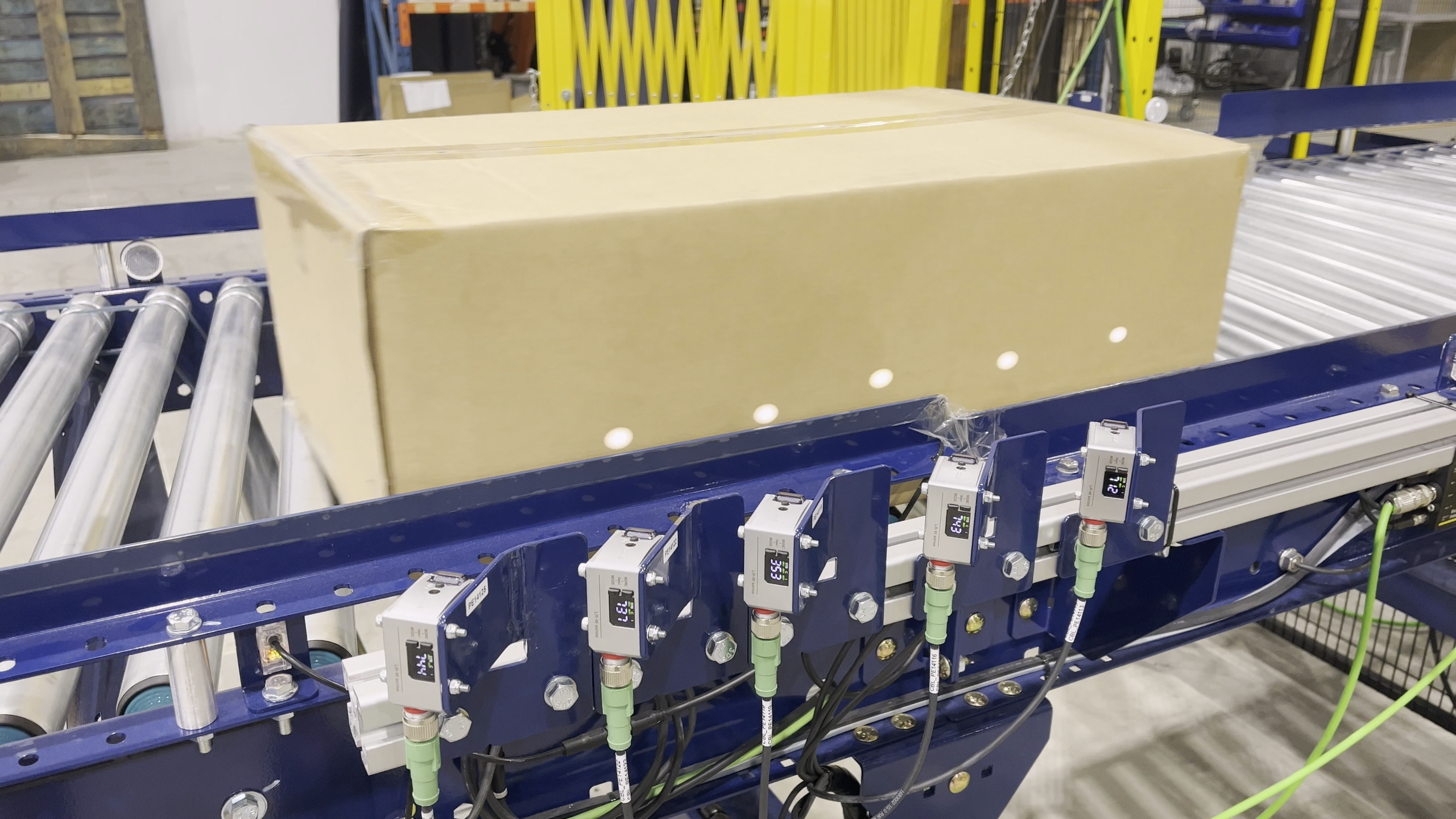 Automated palletising, mixed boxes 3